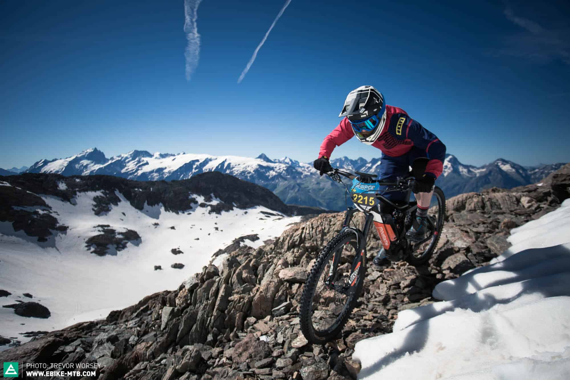 Modern Warfare: compite con la Megavalanche con una E-MTB