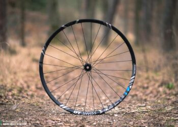 Revisión de DT Swiss HX 1501 SPLINE ONE: ¿la rueda E-MTB definitiva?