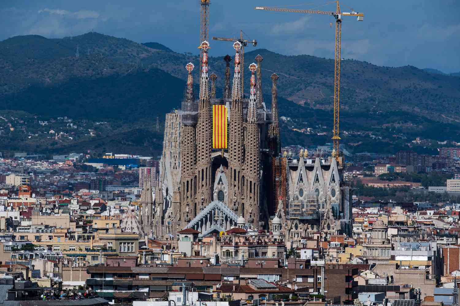 En-construccion-durante-137-anos-esta-famosa-basilica-espanola-acaba