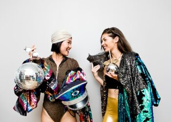 Su guía para la moda sostenible y ética de Burning Man y festivales