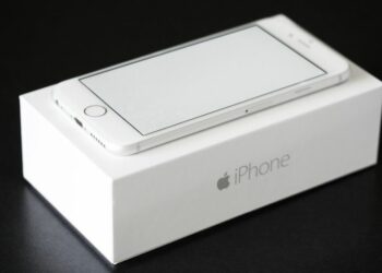 ¿Las cajas de iPhone son reciclables?  (¿Y los cargadores de iPhone?)